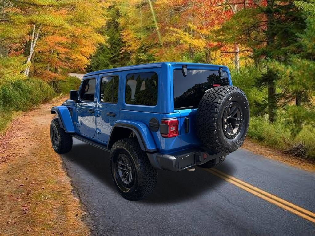 Used 2025 Jeep Wrangler Unlimited Rubicon 392 AWD/4WD image 6
