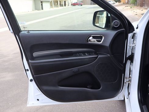 Used 2019 Dodge Durango GT image 25