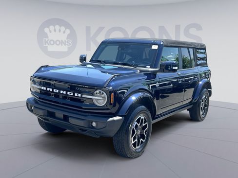 Used 2021 Ford Bronco Outer Banks AWD/4WD image 1