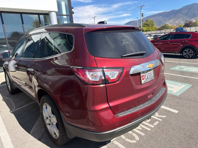 Used 2017 Chevrolet Traverse LT w/ Style and Technology Package AWD/4WD image 4