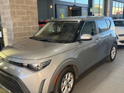 Used 2023 Kia Soul LX w/ Option Group 015