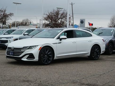 Used 2023 Volkswagen Arteon SEL w/ Arteon MDO Package image 3