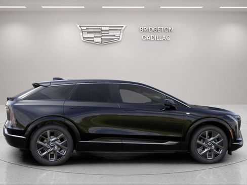 New 2026 Cadillac Optiq Luxury 1 AWD/4WD image 3