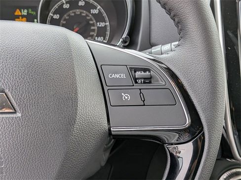New 2025 Mitsubishi Outlander Sport SE image 18