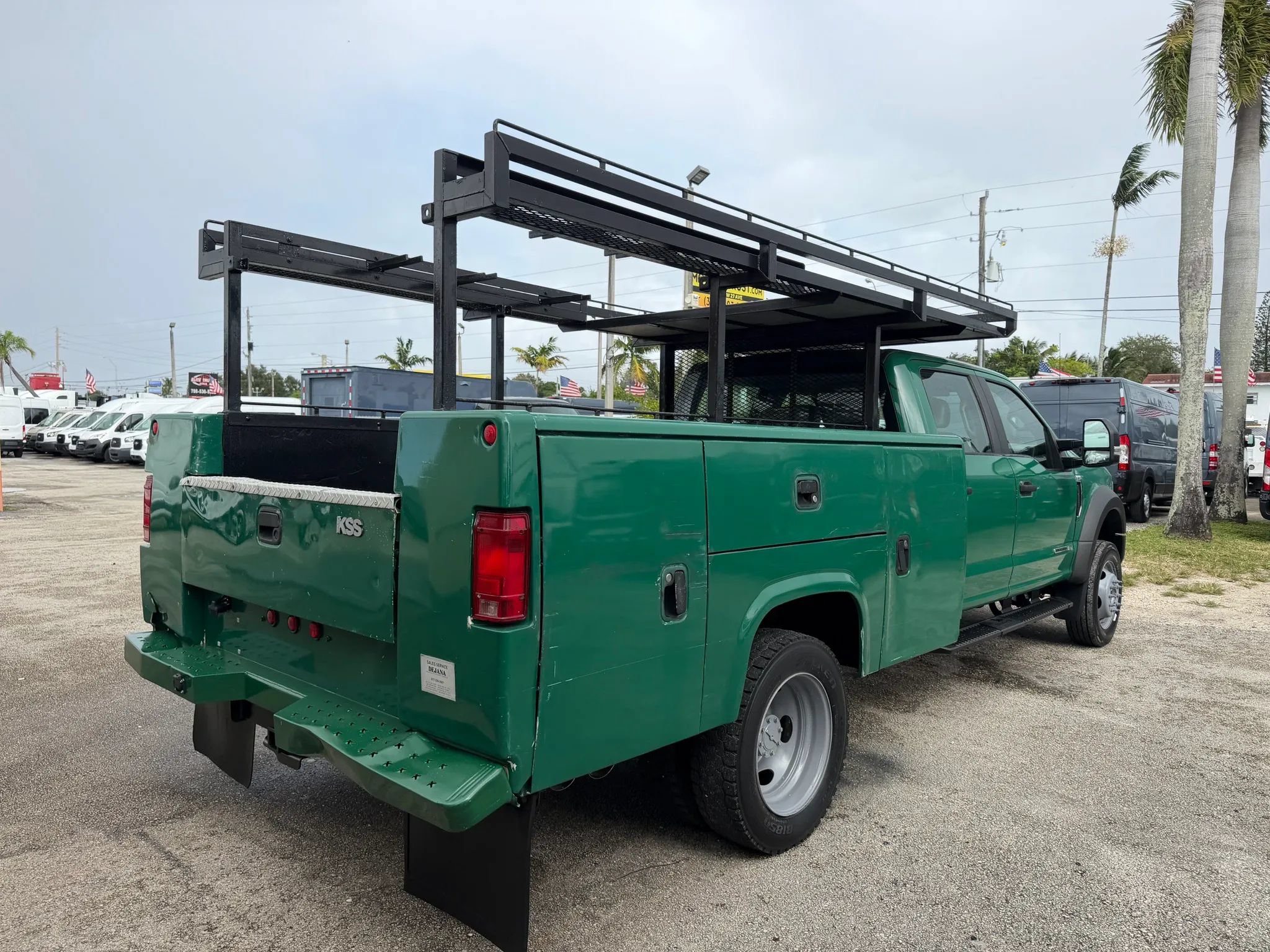 Used 2017 Ford F450 XL w/ Power Equipment Group RWD image 5