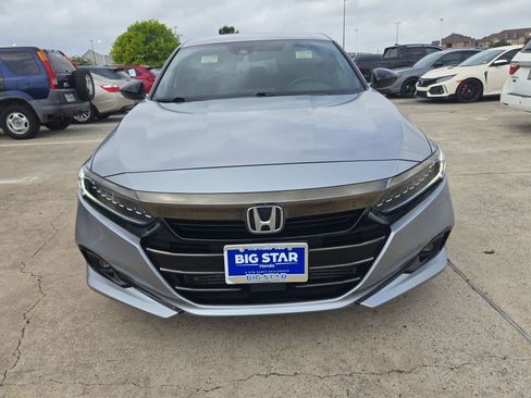 Used 2022 Honda Accord Sport image 9