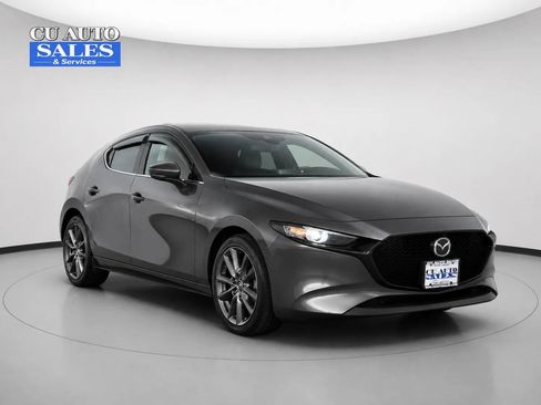 Used 2023 MAZDA MAZDA3 s FWD image 1