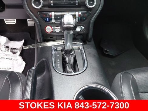 Used 2017 Ford Mustang GT Premium RWD image 13