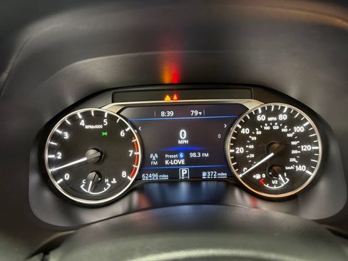 Used 2023 Nissan Altima 2.5 SV FWD image 23