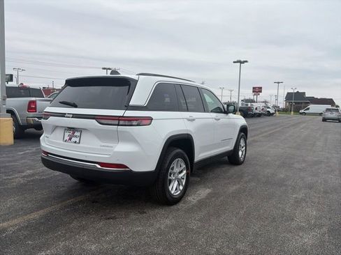 New 2026 Jeep Grand Cherokee Laredo AWD/4WD image 5