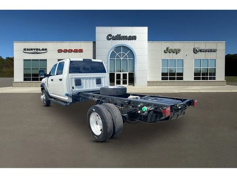 New 2026 RAM 5500 Tradesman AWD/4WD image 5