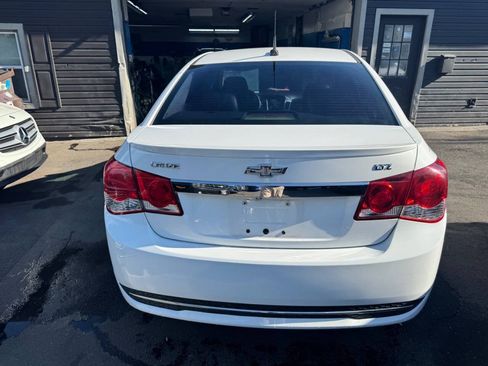 Used 2014 Chevrolet Cruze LTZ w/ RS Package FWD image 4