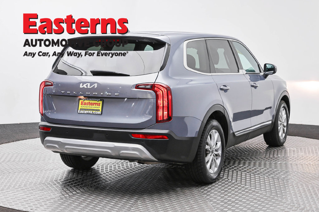 Used 2022 Kia Telluride LX FWD image 6