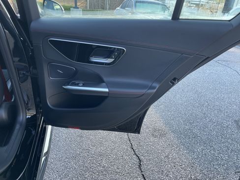 Certified 2025 Mercedes-Benz C 43 AMG 4MATIC Sedan image 43