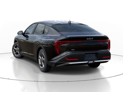 New 2026 Kia K4 FWD image 4