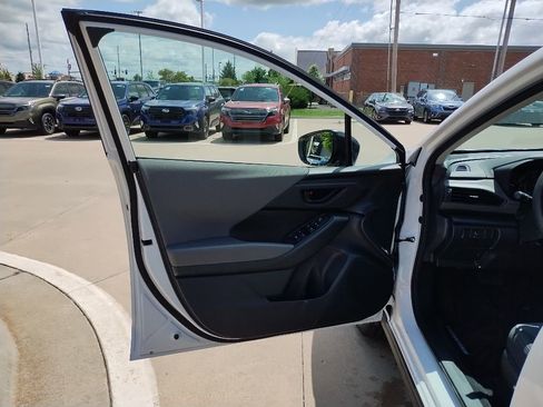 New 2026 Subaru Crosstrek 2.5i AWD/4WD image 15