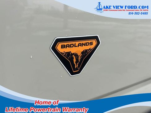 Used 2025 Ford Bronco Sport Badlands image 17