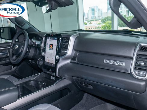 Used 2025 RAM 1500 Big Horn AWD/4WD image 18