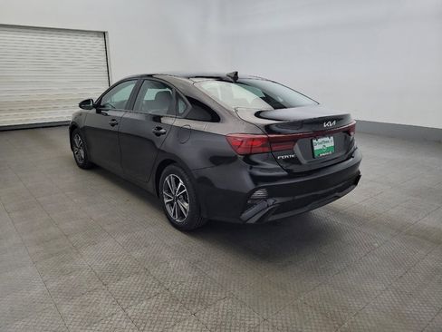 Used 2023 Kia Forte LXS w/ LXS Technology Package image 5