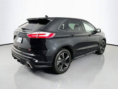 Used 2019 Ford Edge ST w/ Equipment Group 401A image 7