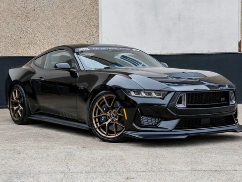 Used 2024 Ford Mustang GT Premium w/ GT Performance Package RWD image 5