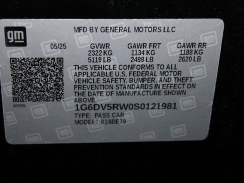 Used 2025 Cadillac CT5 V image 50