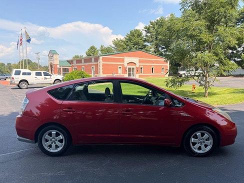 Used 2008 Toyota Prius w/ Pkg 5 FWD image 5