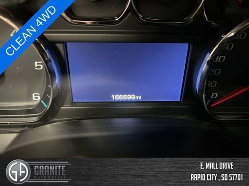 Used 2018 Chevrolet Silverado 1500 High Country image 18