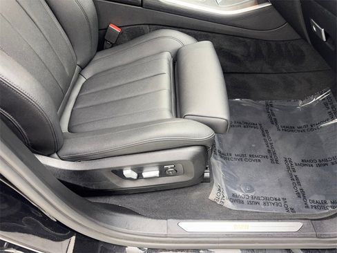 Used 2021 BMW X5 sDrive40i w/ Convenience Package image 44