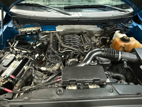 Used 2012 Ford F150 XLT w/ XTR Pkg image 29