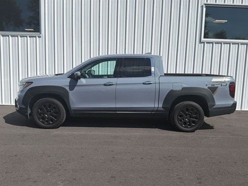 Used 2023 Honda Ridgeline RTL-E image 3