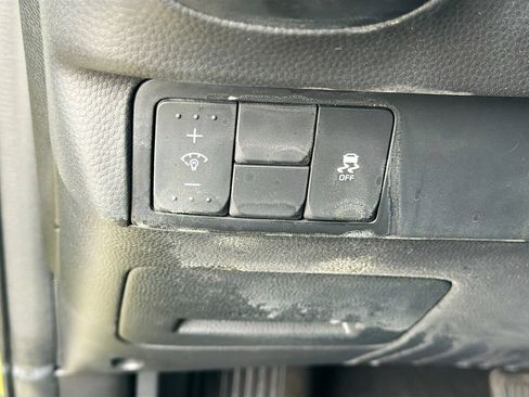 Used 2019 Kia Soul Base image 30