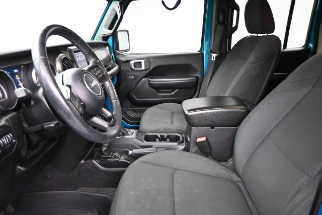 Used 2019 Jeep Wrangler Unlimited Sport S AWD/4WD image 17