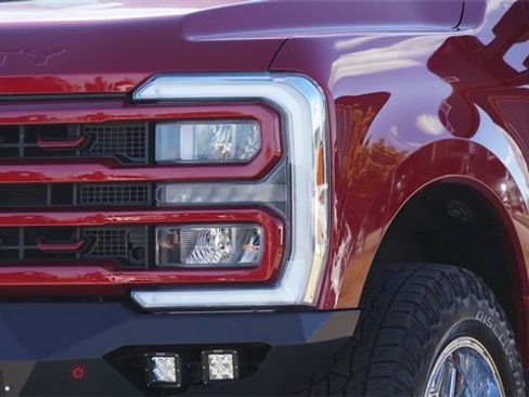 Used 2024 Ford F250 Lariat w/ Lariat Ultimate Package image 4