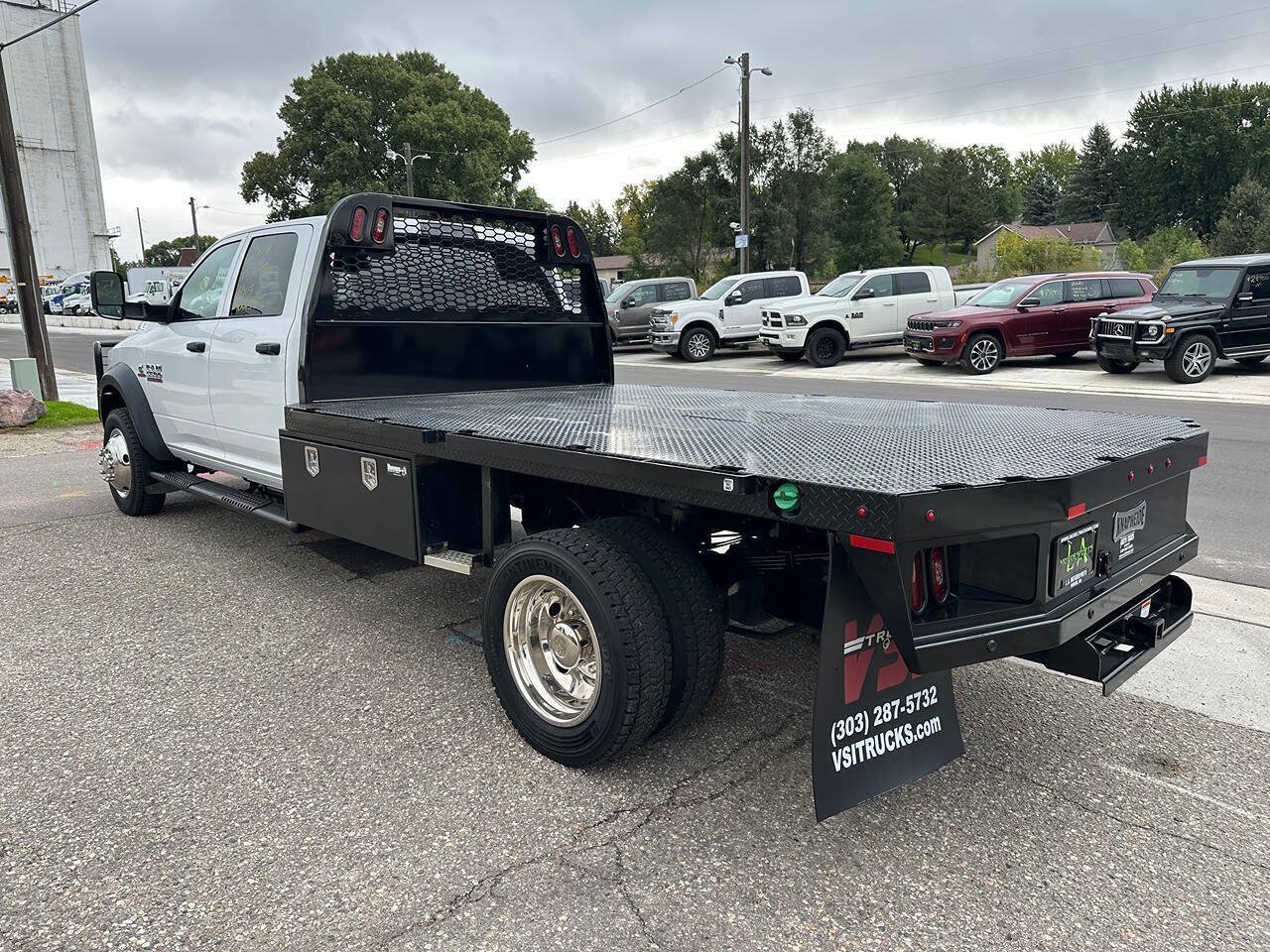Used 2018 RAM 5500 Tradesman w/ Ambulance Prep Group AWD/4WD image 3