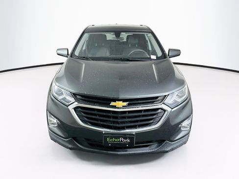 Used 2019 Chevrolet Equinox LT FWD image 2