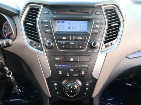 Used 2013 Hyundai Santa Fe Sport w/ Popular Equipment Pkg FWD image 16