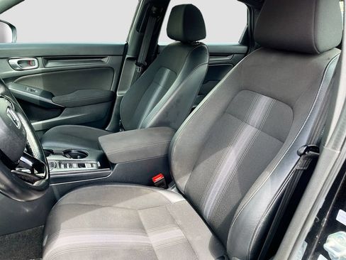 Used 2023 Honda Civic Sport image 19