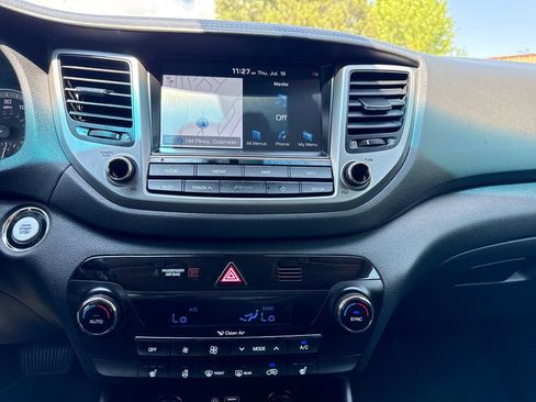 Used 2018 Hyundai Tucson Limited w/ Cargo Package AWD/4WD image 14