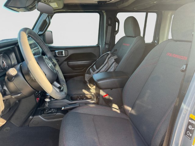 Used 2026 Jeep Wrangler Unlimited Rubicon AWD/4WD image 11