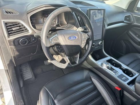 Used 2024 Ford Edge SEL image 18