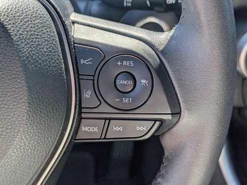 Used 2023 Toyota RAV4 XSE AWD/4WD image 30
