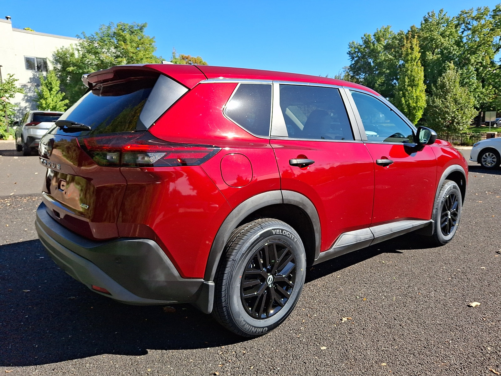 Certified 2023 Nissan Rogue S AWD/4WD image 6