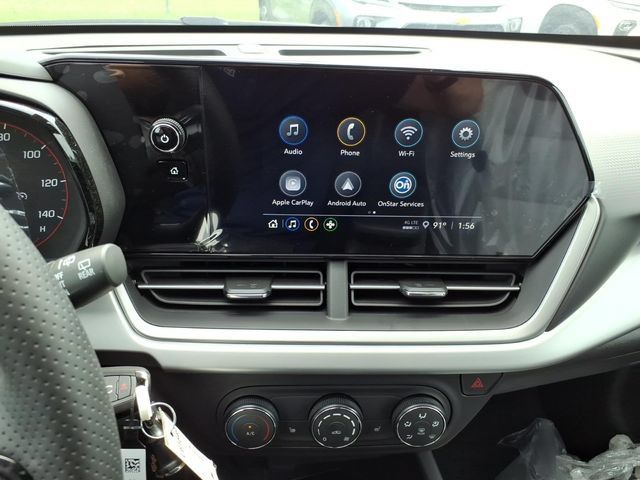 New 2026 Chevrolet Trax RS w/ Sunroof Package FWD image 12