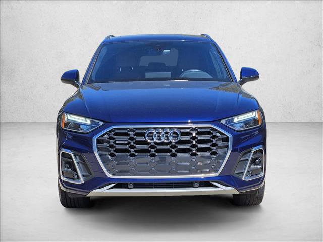 Certified 2022 Audi Q5 2.0T Premium AWD/4WD image 2