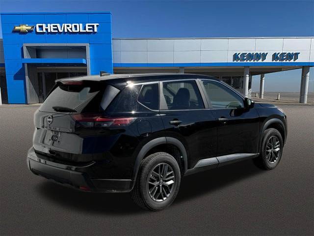 Used 2024 Nissan Rogue S FWD image 5