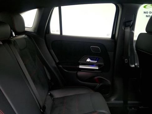 Used 2023 Mercedes-Benz GLA 250 image 38