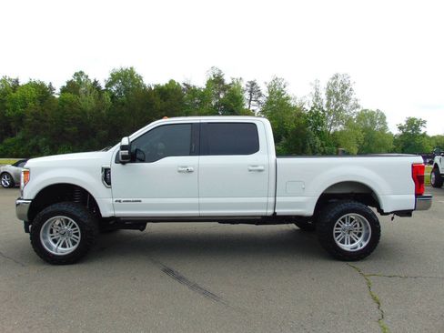 Used 2019 Ford F250 Lariat w/ Lariat Ultimate Package AWD/4WD image 1