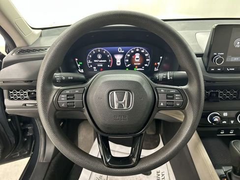 Used 2023 Honda Accord LX image 14