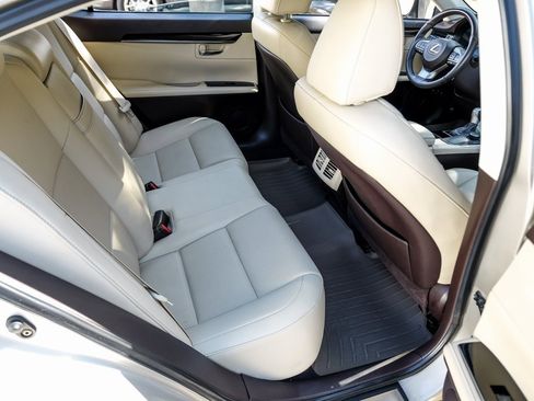 Used 2018 Lexus ES 350 350 image 49